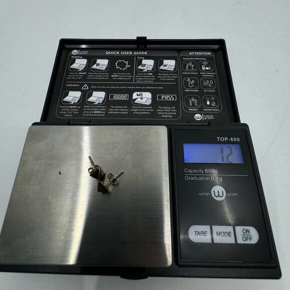 NWT LORD & TAYLOR 18K Gold Plated Pyramid Rivet Stud Earrings - Picture 4 of 4